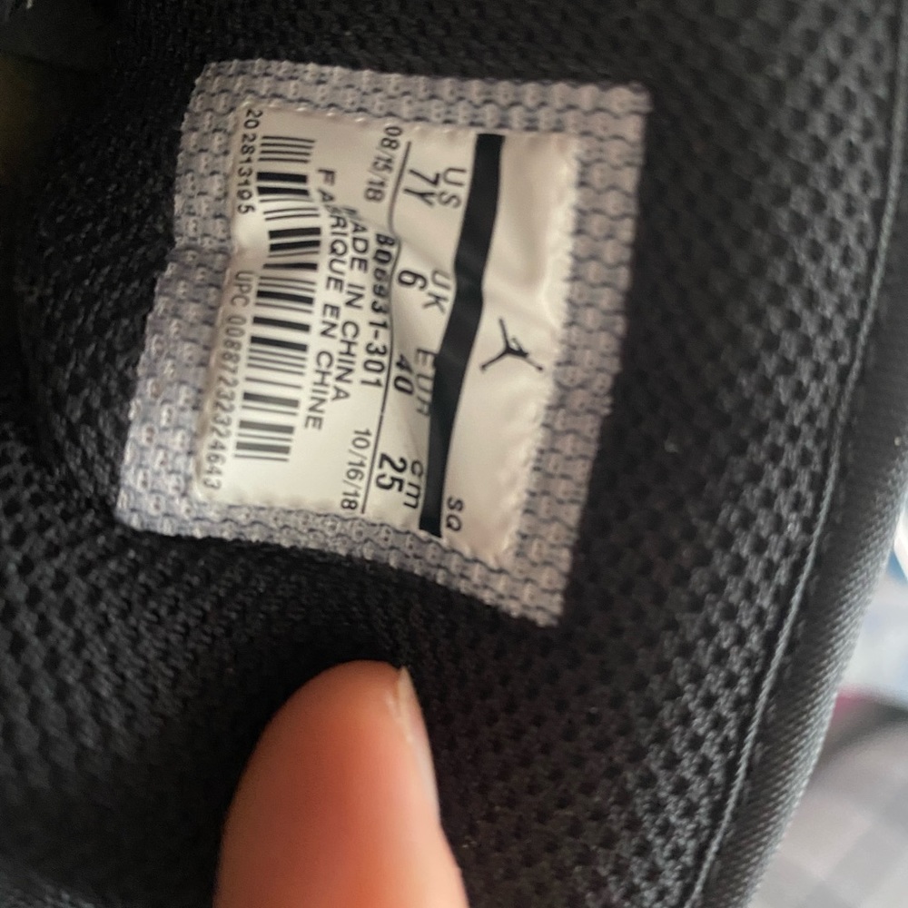Jordan 1 💚 - Picture 2 of 6